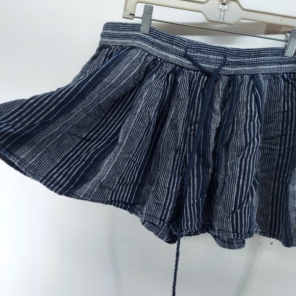 GAP LINEN BLEND PULL FLOWY SHORTS SZ LARGE - Picture 3 of 11